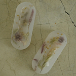 Подставка под благовония из эпоксидной смолы с цветами белая Epoxy Resin Flowers Incense Oval Stand White варинант исполнения - 2 | Loft Concept в Волгограде