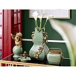 Ваза зеленого цвета из фарфора с бронзовыми ручками в виде драконов и рельефным цветочным декором Eden Garden porcelain and bronze варинант исполнения - 8 | Loft Concept в Волгограде