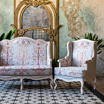 Двухместный диван из массива бука серый с растительным орнаментом Raffael Blue Grey Sofa варинант исполнения - 9 | Loft Concept в Волгограде