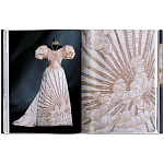 Книга 18th-Century Fashion in Detail. Товар уцененный North Susan варинант исполнения - 3 | Loft Concept в Волгограде