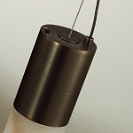 Подвесной светильник вытянутой цилиндрической формы с плафоном из алебастра и металлическими торцами Темная Латунь 100 см Cryptocrystalline Stone варинант исполнения - 6 | Loft Concept в Волгограде