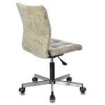 Офисное кресло в велюре песочного цвета Bureaucrats варинант исполнения - 3 | Loft Concept в Волгограде