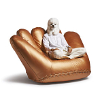 Дизайнерское кожаное кресло в форме руки Poltronova Joe Gold  Armchair варинант исполнения - 15 | Loft Concept в Волгограде