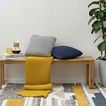 Плед из хлопка жемчужной вязки горчичного цвета Waffle Comfort варинант исполнения - 5 | Loft Concept в Волгограде