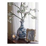 Ваза с мотивами цветущего сада с попугаями Blue Vase Inspired by Nature варинант исполнения - 7 | Loft Concept в Волгограде