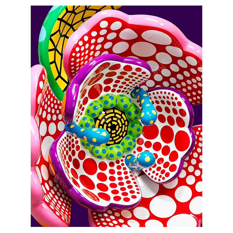 Книга по искусству Yayoi Kusama: I Spend Each Day Embracing Flowers  в Волгограде | Loft Concept 