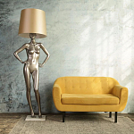 Лампа MANNEQUIN LAMP с абажуром руки на талии варинант исполнения - 6 | Loft Concept в Волгограде