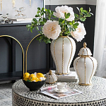 Ваза с золотыми полосами на белом фоне Chinoiserie Ceramics варинант исполнения - 3 | Loft Concept в Волгограде