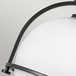 Потолочный светильник с плафоном в форме белого матового шара Hinkley варинант исполнения - 5 | Loft Concept в Волгограде