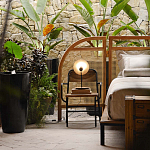 Настольная лампа с круглым деревянным отражателем и черным цилиндрическим плафоном Accord Lighting варинант исполнения - 8 | Loft Concept в Волгограде