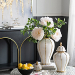 Ваза белая с крышкой и золотистыми вертикальными полосками Chinoiserie Ceramics варинант исполнения - 2 | Loft Concept в Волгограде