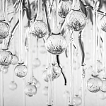 Люстра подвесная с прозрачными стеклянными подвесками в форме капель Диаметр 60 см Droplet Chandelier варинант исполнения - 16 | Loft Concept в Волгограде