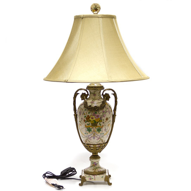 Настольная лампа Flower Wreath Lamp Белый Бронза Бежевый Настольная лампа Flower Wreath Lamp Белый Бронза Бежевый в Волгограде | Loft Concept