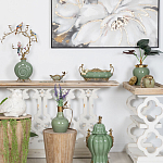 Кувшин зеленого цвета из фарфора с бронзовой крышкой и изогнутой ручкой Eden Garden porcelain and bronze варинант исполнения - 3 | Loft Concept в Волгограде