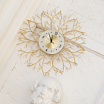 Часы настенные из металла золотые с белым циферблатом Current Time варинант исполнения - 4 | Loft Concept в Волгограде