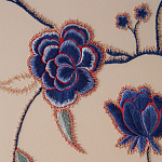 Обои с вышивкой ручной работы Flora Catherine colourway on Liso Pearl wool sateen варинант исполнения - 5 | Loft Concept в Волгограде