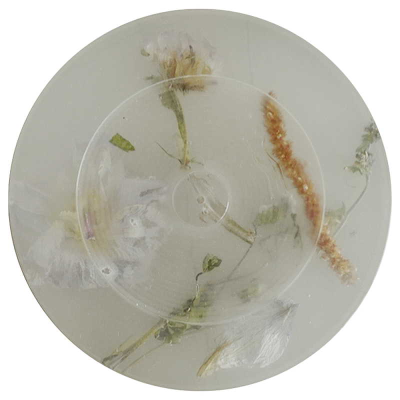 Круглая подставка под благовония из эпоксидной смолы с цветами белая Epoxy Resin Flowers Incense Stand White Белый Круглая подставка под благовония из эпоксидной смолы с цветами белая Epoxy Resin Flowers Incense Stand White Белый в Волгограде | Loft Concept