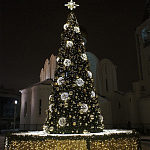 Уличная Новогодняя Ель с золотыми шарами и звездой на вершине в комплекте варинант исполнения - 2 | Loft Concept в Волгограде
