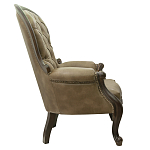 Кресло кожаное с мягкими подлокотниками на 4-х деревянных ножках Evelyn Classical Armchair варинант исполнения - 1 | Loft Concept в Волгограде