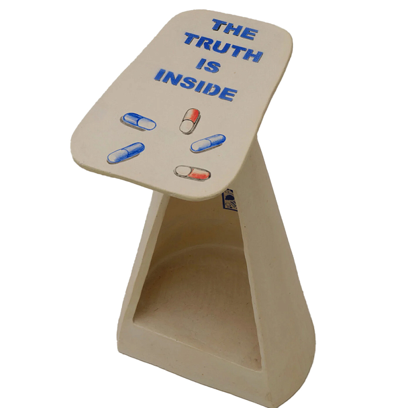 Журнальный столик The Truth Is Inside Бежевый Синий Журнальный столик The Truth Is Inside Бежевый Синий в Волгограде | Loft Concept