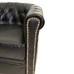 Кресло кожаное с мягкими подлокотниками на 4-х деревянных ножках Logan Leather Armchair black 2 варинант исполнения - 2 | Loft Concept в Волгограде