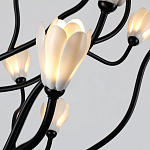 Люстра подвесная черного цвета с ветвями и белыми фарфоровыми цветами Floralis варинант исполнения - 13 | Loft Concept в Волгограде