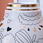 Ваза с декоративными лицами и графическими элементами в виде сердец и символов Faces of Imagination варинант исполнения - 8 | Loft Concept в Волгограде