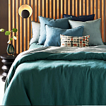 Фигурный приставной столик бордового цвета  AMORPHOUS варинант исполнения - 4 | Loft Concept в Волгограде