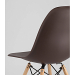 Пластиковый стул на ножках из массива бука Eames Brown варинант исполнения - 3 | Loft Concept в Волгограде