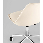 Офисный стул на металлическом основании EGGERY Beige пластик варинант исполнения - 3 | Loft Concept в Волгограде