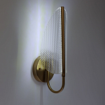 Бра с изогнутым рельефным плафоном Textured Glass варинант исполнения - 2 | Loft Concept в Волгограде