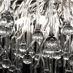 Люстра подвесная с прозрачными стеклянными подвесками в форме капель Диаметр 100 см Droplet Chandelier варинант исполнения - 20 | Loft Concept в Волгограде