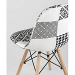 Пластиковый стул на ножках из массива бука Eames Черно-Белый Пэчворк варинант исполнения - 3 | Loft Concept в Волгограде