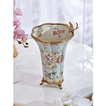 Ваза голубого цвета из фарфора с цветочным рисунком и бронзовой стрекозой Blue Garden варинант исполнения - 7 | Loft Concept в Волгограде